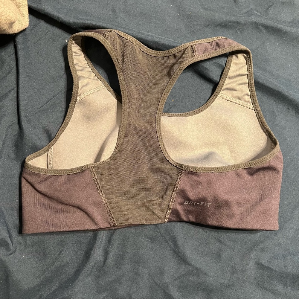 Sports bra - Picture 2 of 2